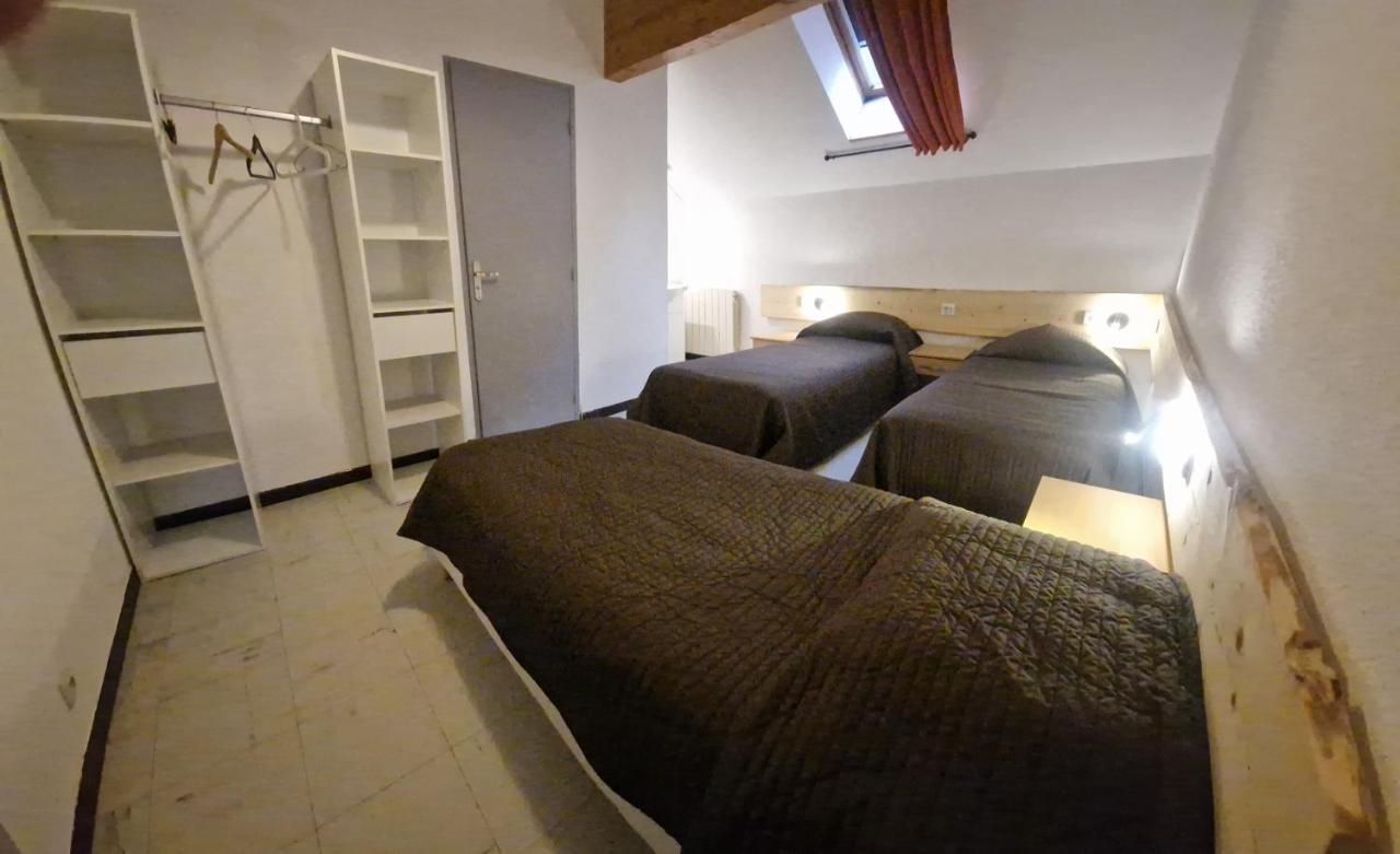 Les Moineaux D'hotes Apartment *
