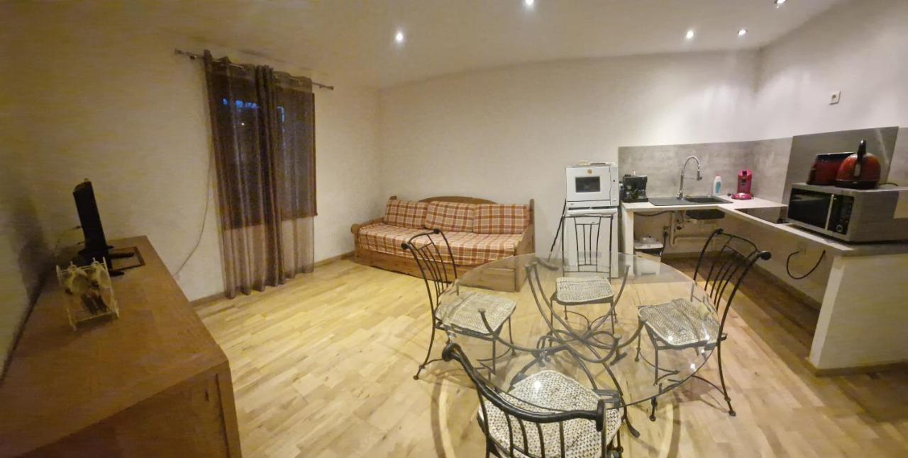 Les Moineaux D'hotes Appartement *